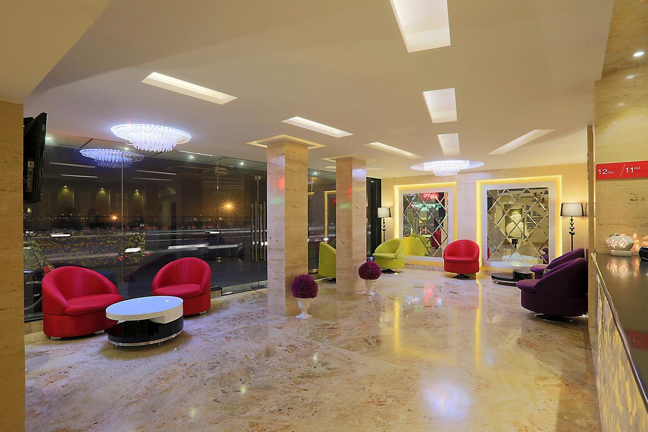 Hotel International Inn - Near Delhi Airport Yeni Delhi Dış mekan fotoğraf